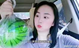 网红奶茶吃瓜女友,揭秘娱乐圈背后的温馨故事