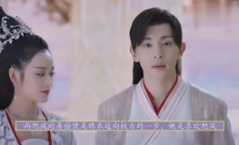 （黄晓明二胎动静曝出！绯闻女友叶柯联系疑似跳级激励热议）！黄晓明叶柯再添谜团：闺蜜曝离别现场又现奥秘相通身影